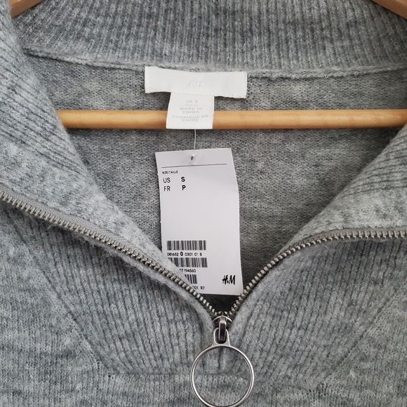 BNWT H&M Wool-Blend Soft Knit Sweater, SOLD-OUT - Picture 4 of 5